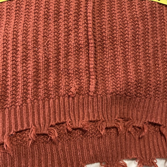 Rust Colored Bubble Sleeve Sweater Size M - Picture 8 of 9
